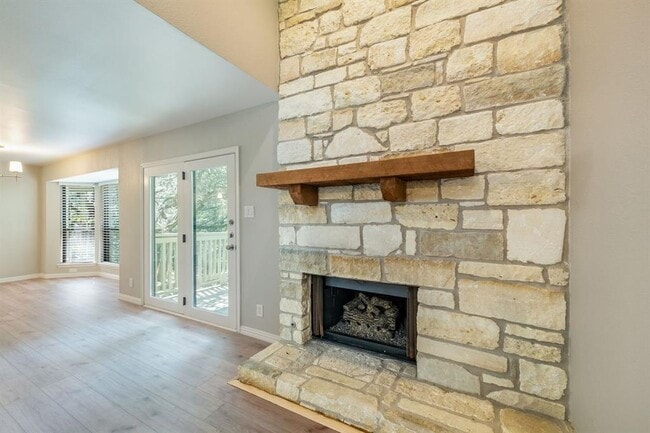 Building Photo - 4404 Travis Country Cir