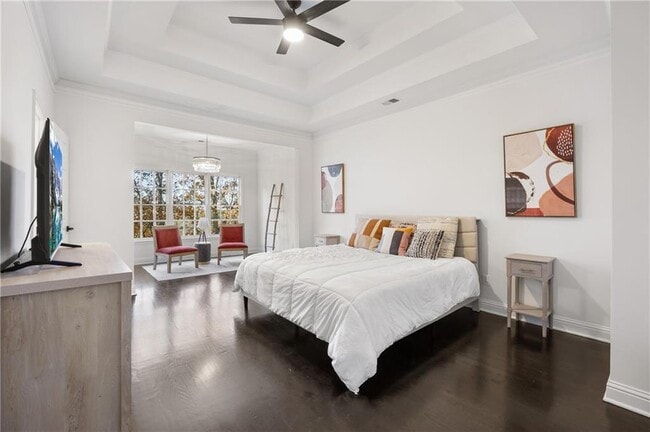 Building Photo - 638 Parkside Vlg Wy