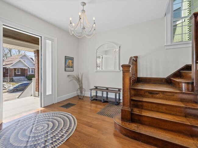 Building Photo - 258 Dorchester Ave
