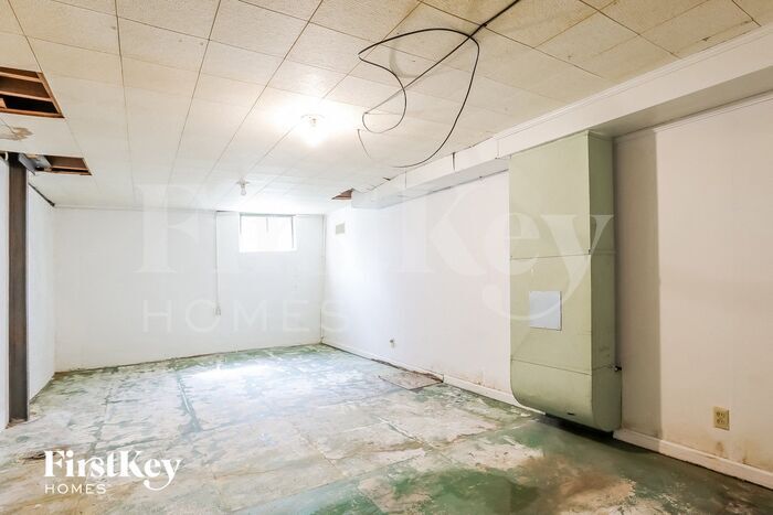 Building Photo - 9303 E 81st Terrace