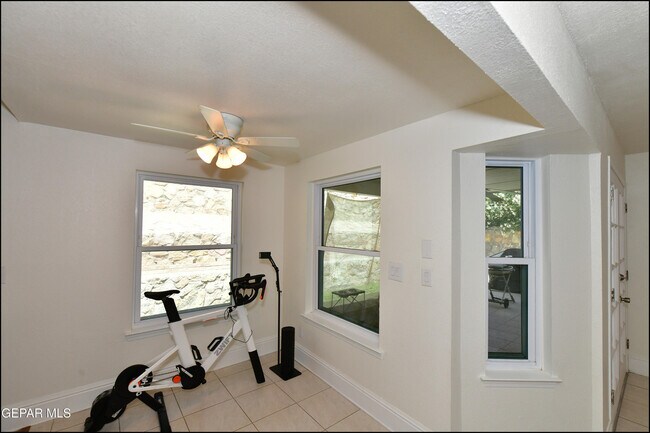 Building Photo - 1857 Ralph Janes Pl