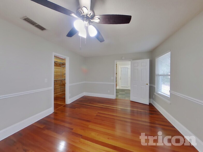 Building Photo - 477 Federal Hill Rd