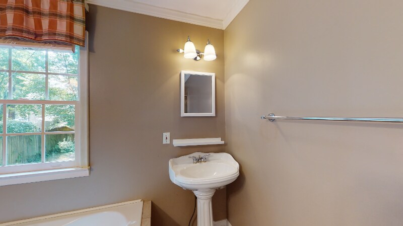 Building Photo - 4052 W Johnson Cir