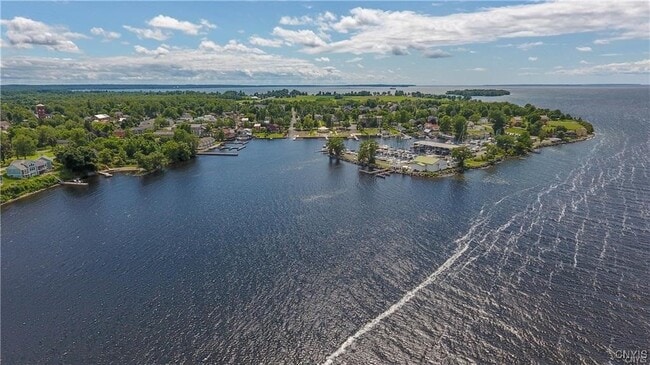 Building Photo - 202 Monroe St