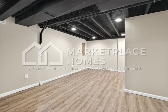 Building Photo - 5473 Misty Crossing Ct