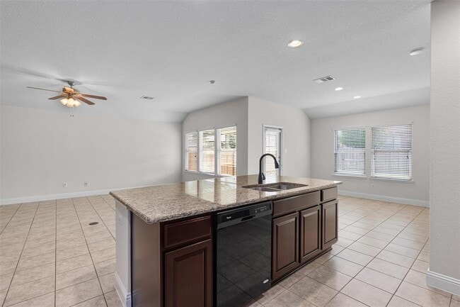 Building Photo - 3021 Angelina Ct