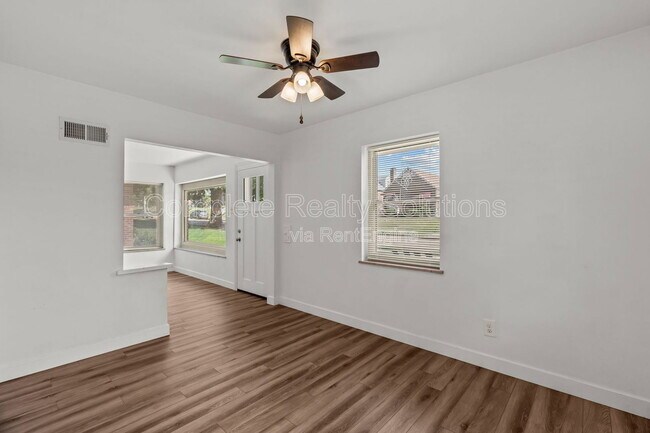 Building Photo - 5655 Potomac St