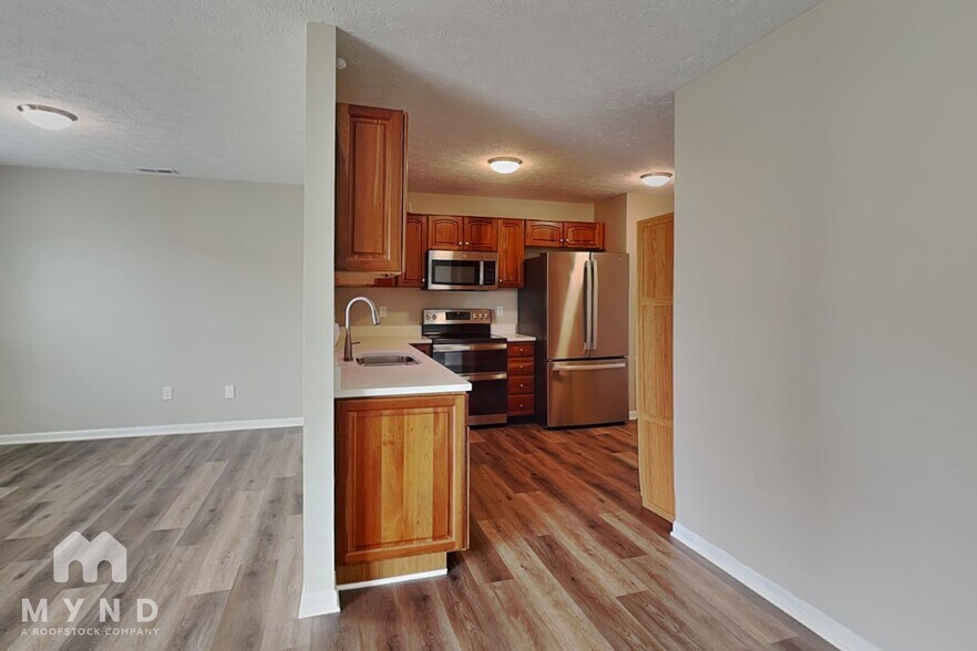 Building Photo - 6822 Bluestem Ct