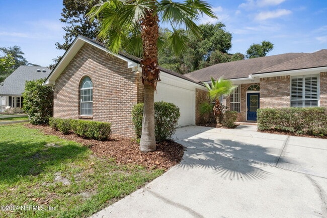 Building Photo - 1181 Westwood Dr