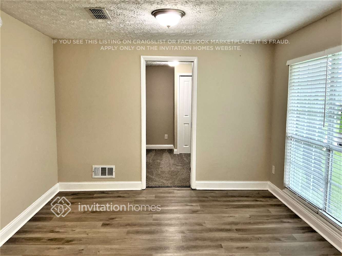 Building Photo - 3537 Fortuna Dr