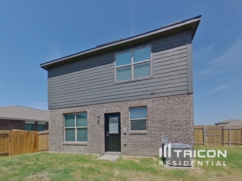 Building Photo - 630 Delta Downs Dr