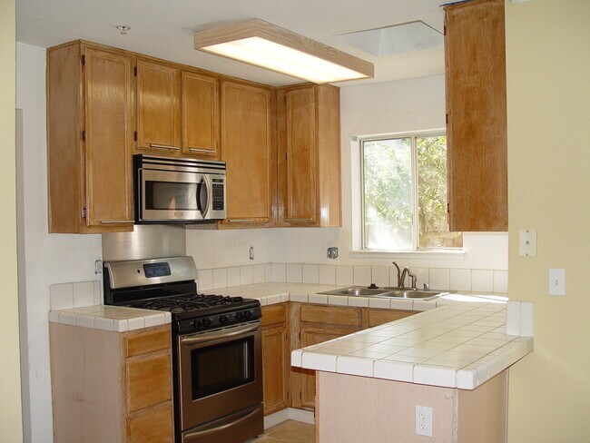 Building Photo - 19721 Medford Cir