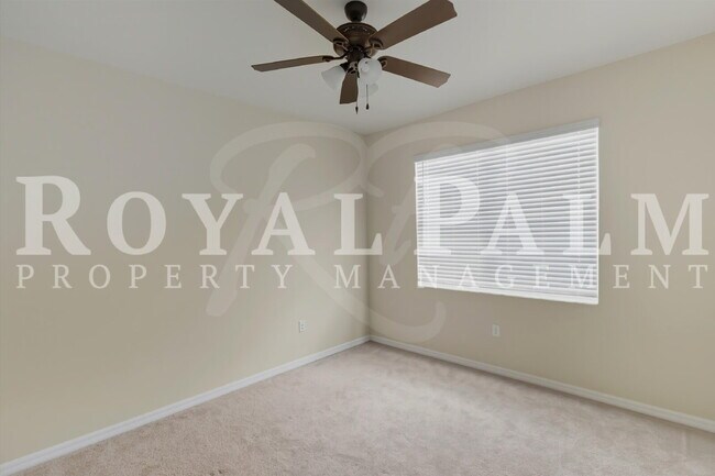 Building Photo - 8895 Via Isola Court