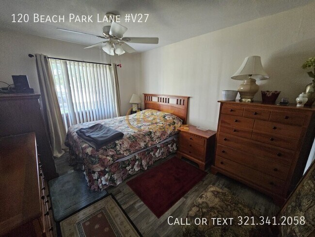 Building Photo - 120 Beach Park Ln