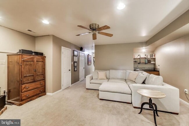 Building Photo - 13630 Cedar Creek Ln