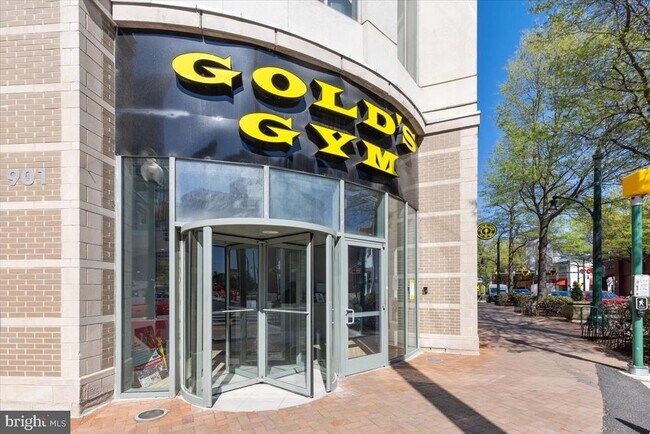 Building Photo - 7923 Eastern Ave NW