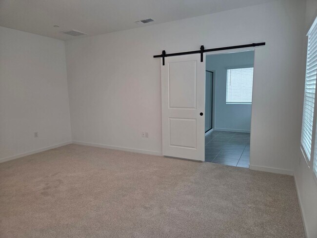 Building Photo - Brand New! Silverbrook Community at The Ranch