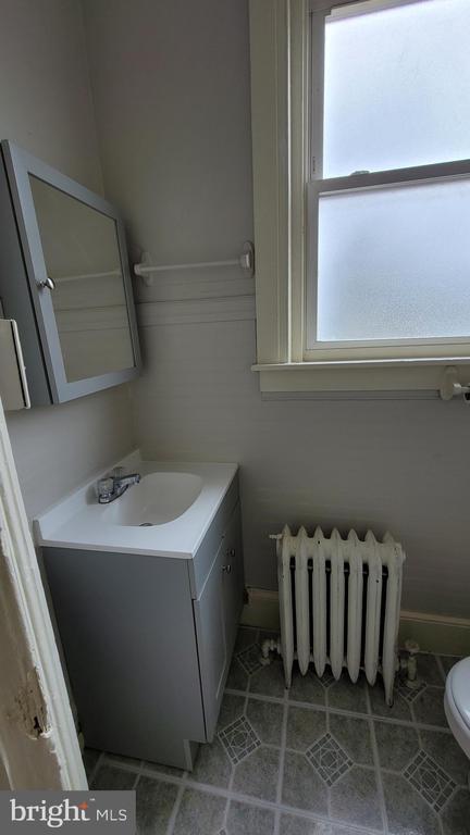 Building Photo - 19 S 11th St