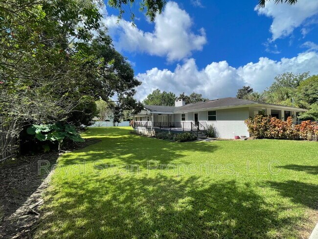 Building Photo - 2626 Nevada Rd