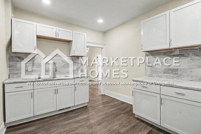 Building Photo - 5203 25th St