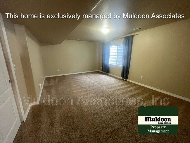 Building Photo - 3487 Tail Wind Dr