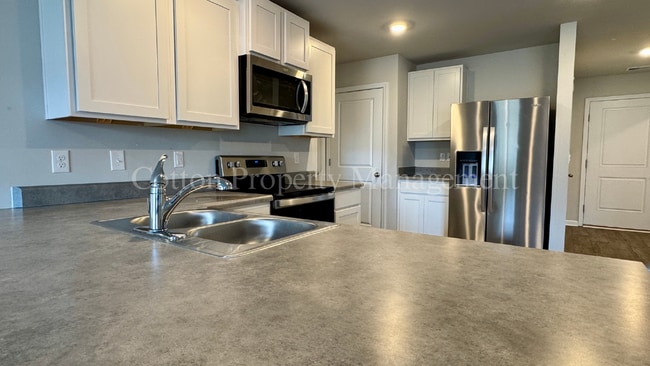 Building Photo - 1114 Forest Glen Dr