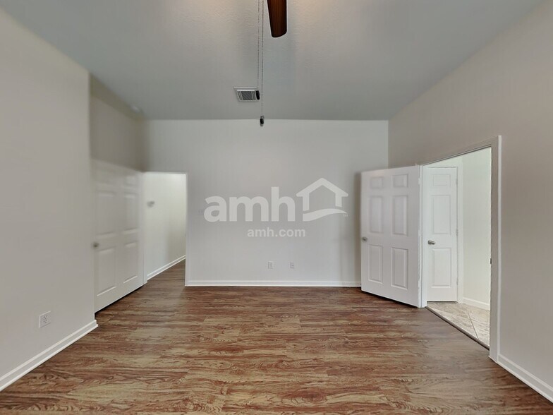 Building Photo - 15831 Aldridge Creek Ct