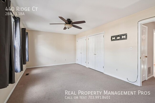 Building Photo - 440 Ridge Ct