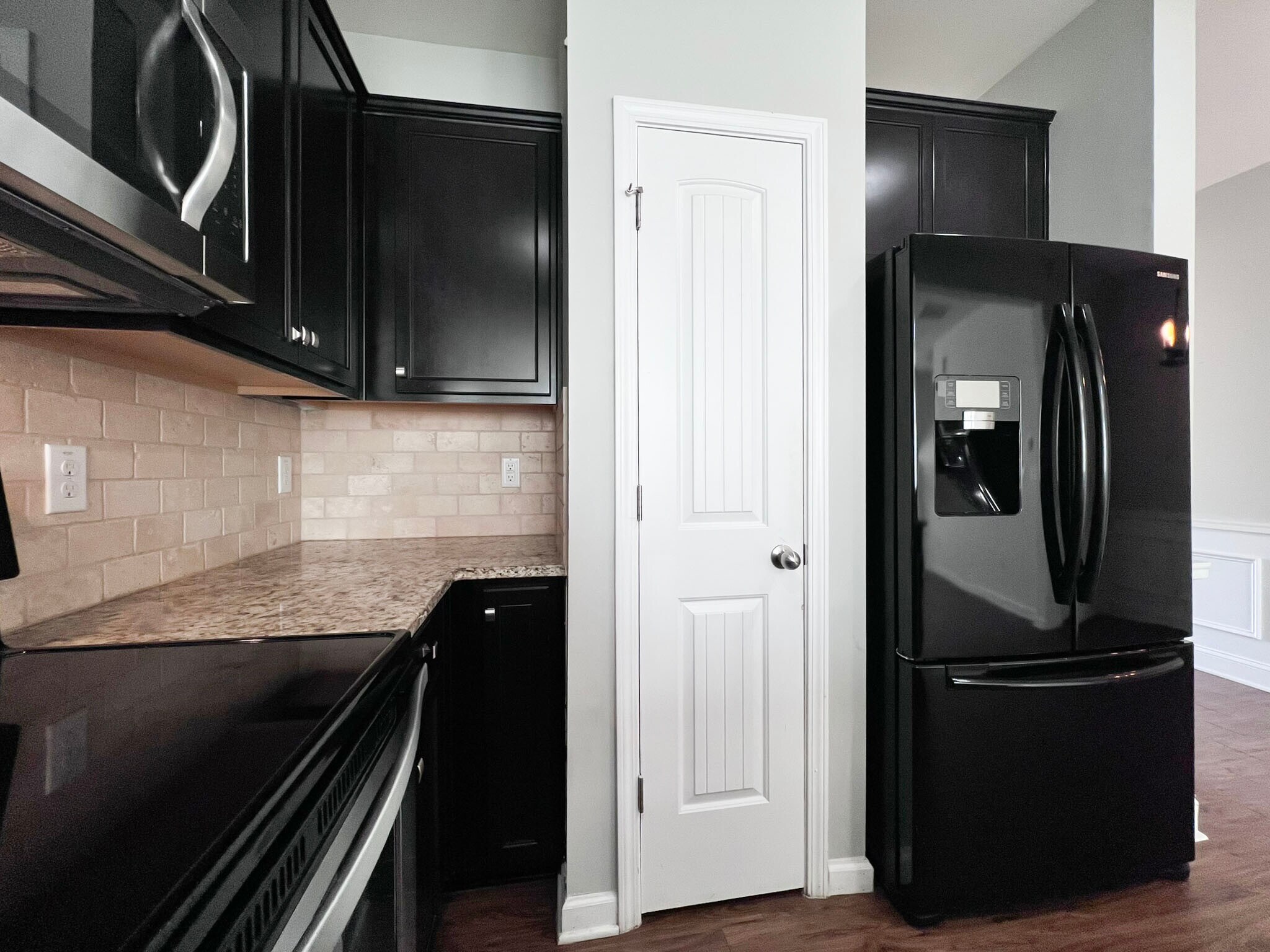 Building Photo - 9938 Sweet Basil Dr