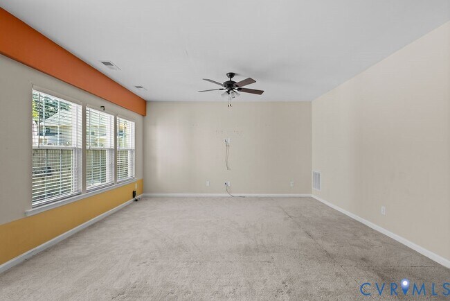 Building Photo - 3414 Avocado Dr