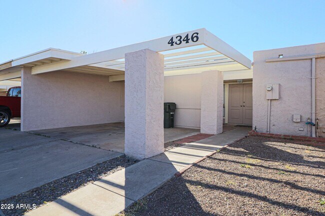 Building Photo - 4346 N 19th Dr