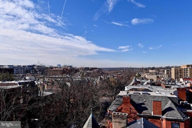 Building Photo - 2007 O St NW