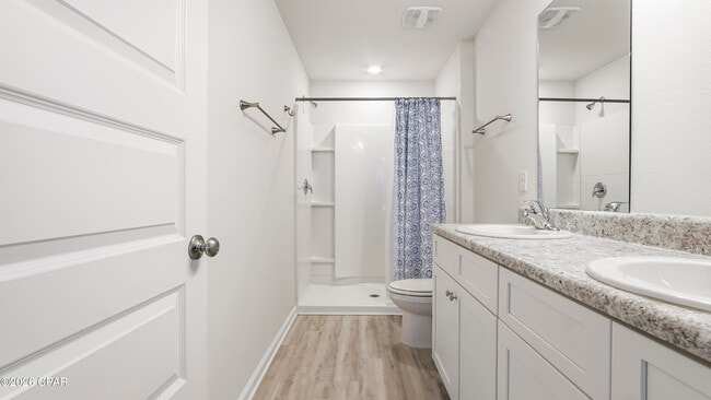 Building Photo - 5020 Rivergrass Dr