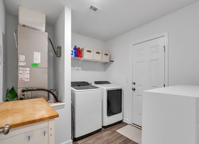 Building Photo - 1644 Addies Way