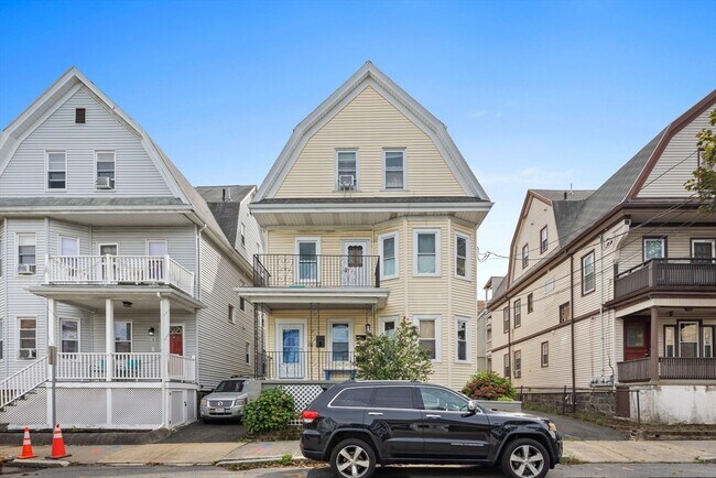 Primary Photo - 17 Wheeler Ave