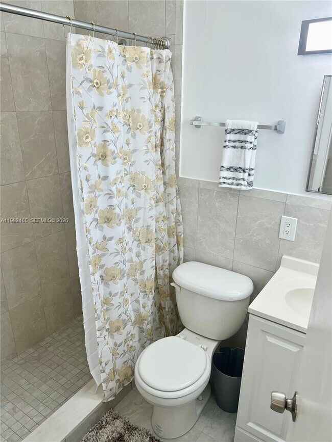 Building Photo - 6301 SW 59th Pl