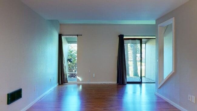 Building Photo - Private Lakefront Oasis in Sixty-01 Village