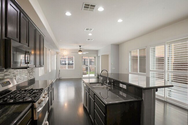 Building Photo - 3 Story Home With Large Loft IN Providence