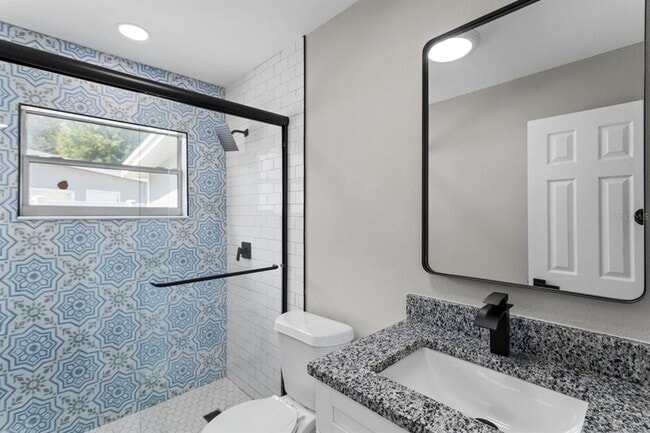 Building Photo - 6802 W Comanche Ave