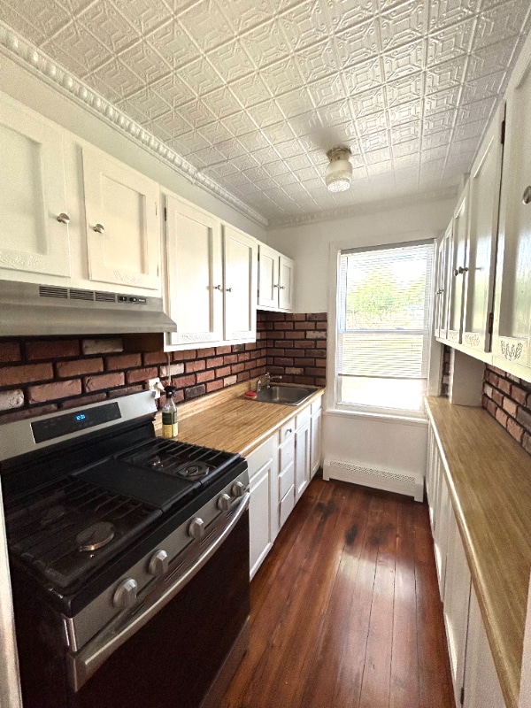 Building Photo - 121 Grove St