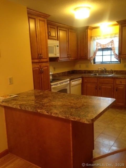 Building Photo - 36 N Mountain Rd