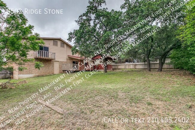 Building Photo - Must see! 3 BR, 2.5 BA corner with large b...