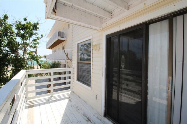 Building Photo - 60 Beachcomber Ln