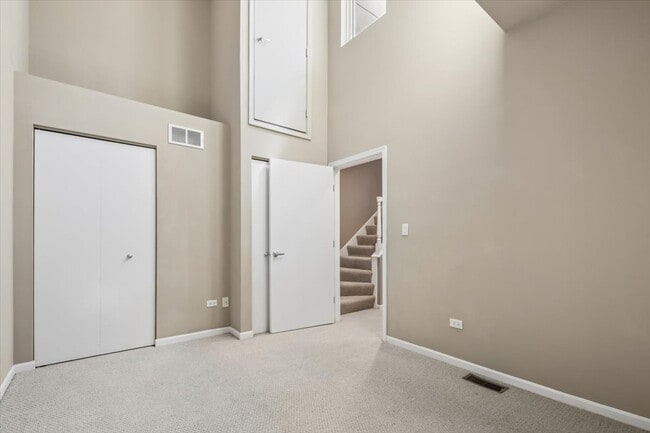 Building Photo - 960 N Crosby St