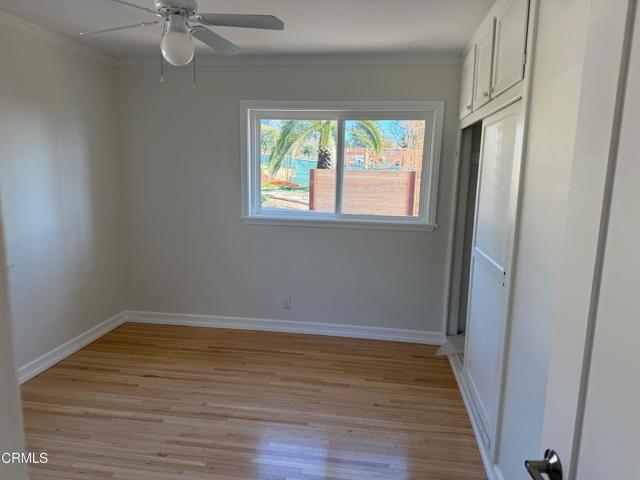 Building Photo - 300 W Loma Alta Dr