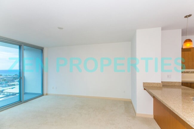 Building Photo - 1 bdrm/1 bath with 1 parking at Keauhou Pl...