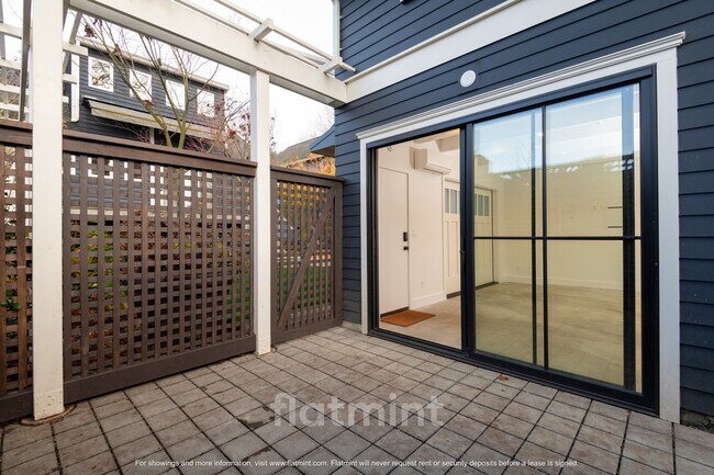 Building Photo - 2315 N 56th St