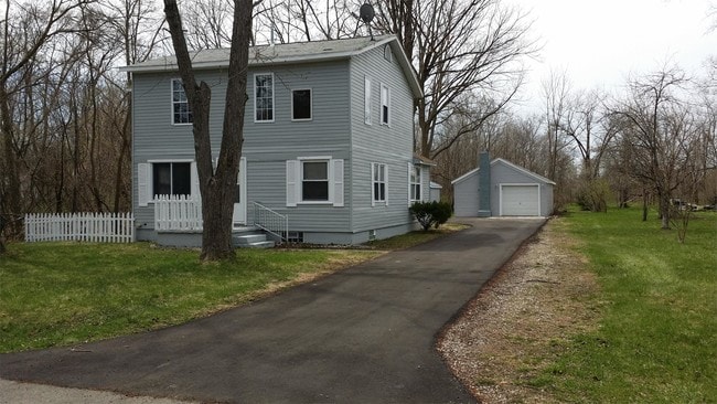 Building Photo - 1061 Centennial Ave