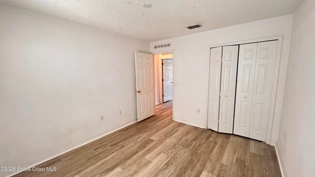 Building Photo - 1727 Valcourt St NW