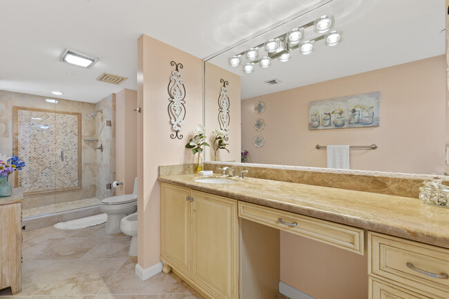 Building Photo - 4000 N Ocean Dr